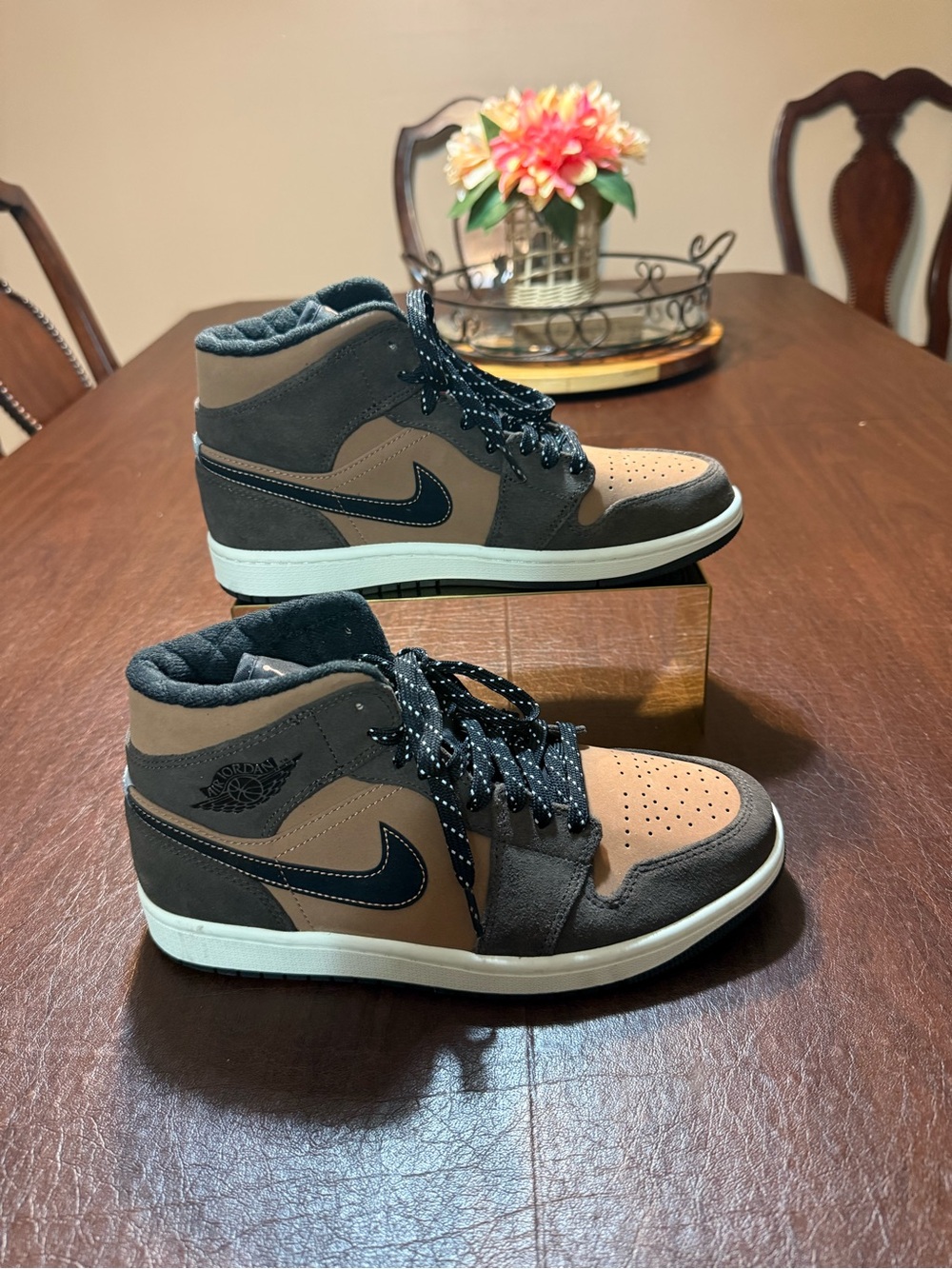 Nike Air Jordan one mid SE dark chocolate brown sneakers